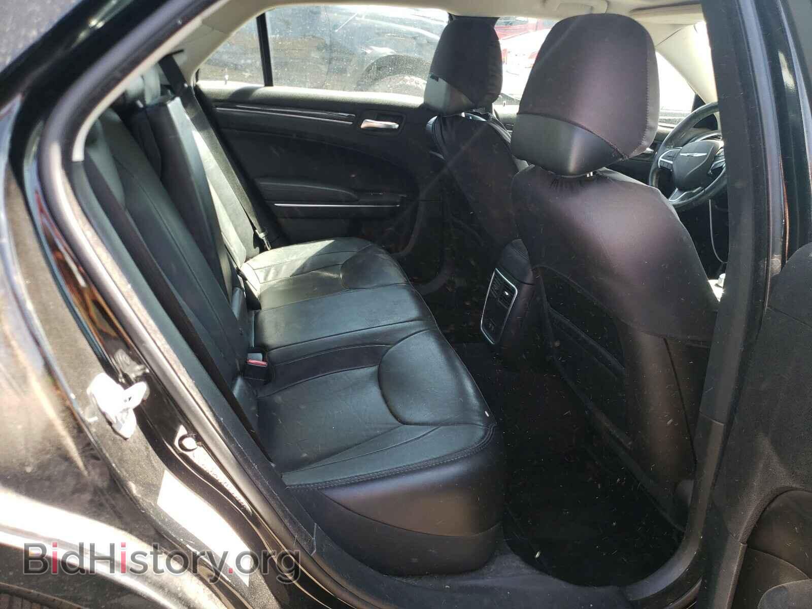 2016 CHRYSLER 300 - VIN: 2C3CCAAG4GH167350 - Фото 6