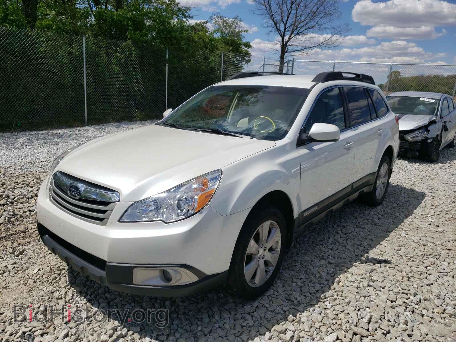 2012 SUBARU OUTBACK - VIN: 4S4BRCCC6C3202474 - Photo 2