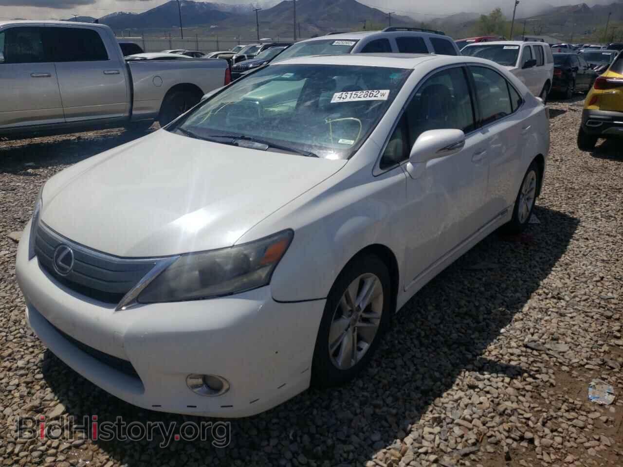 2010 LEXUS HS - VIN: JTHBB1BA9A2011694 - Photo 2