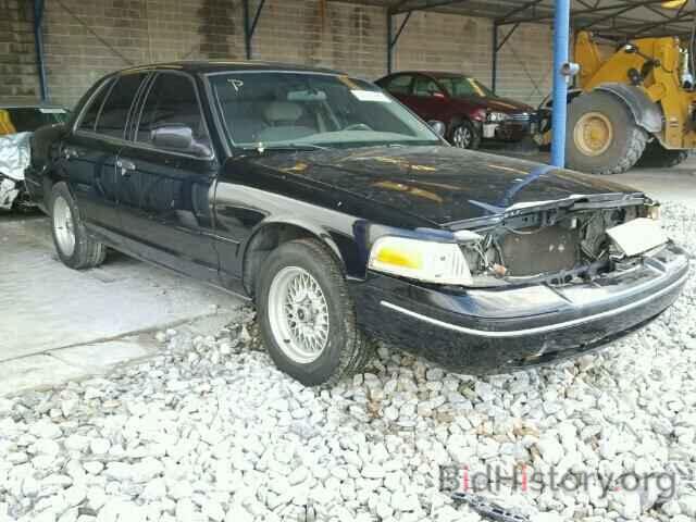 Photo 2FAFP71W9YX209984 - FORD CROWN VIC 2000