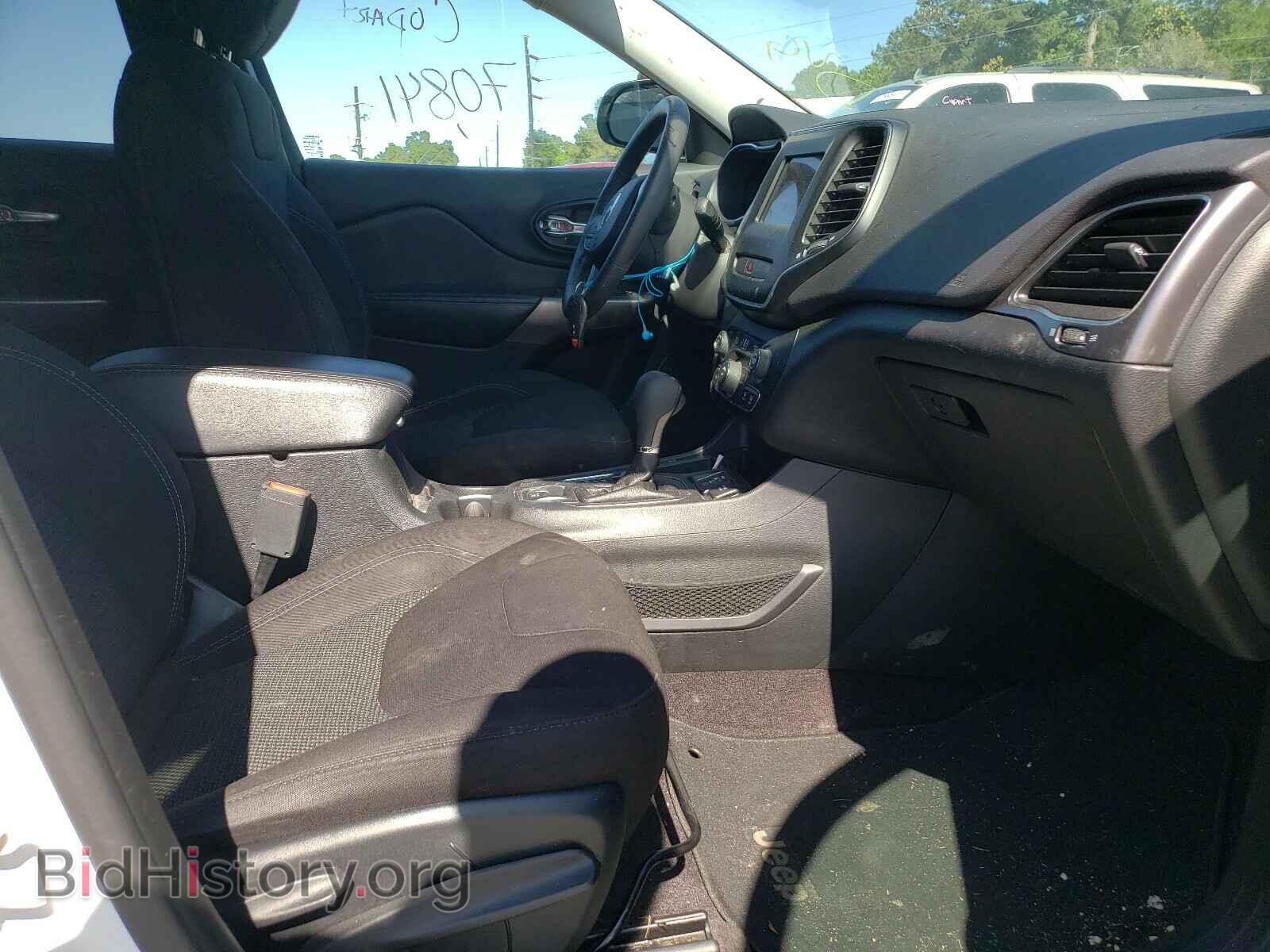 2019 JEEP CHEROKEE - VIN: 1C4PJLCBXKD206271 - Фото 5