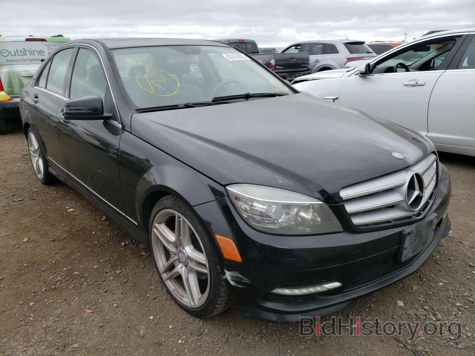 Photo WDDGF5EB6BR182845 - MERCEDES-BENZ C CLASS 2011