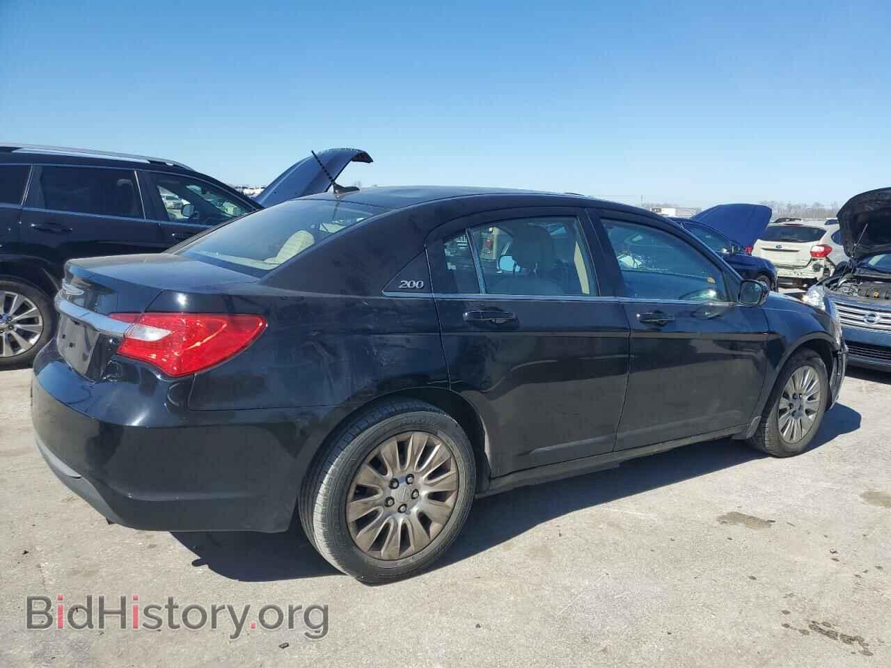 2013 CHRYSLER 200 - VIN: 1C3CCBAB0DN701778 - Фото 3