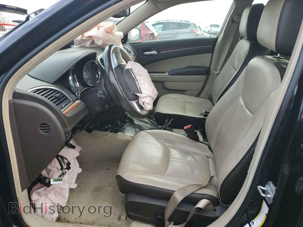 2013 CHRYSLER 300 - VIN: 2C3CCAST2DH564823 - Фото 7