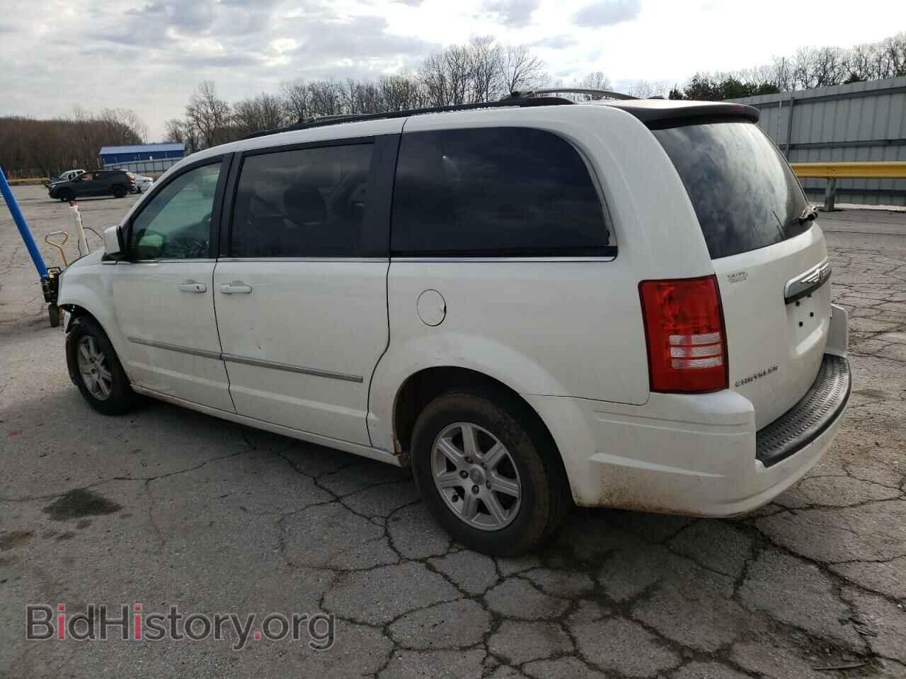 2010 CHRYSLER MINIVAN - VIN: 2A4RR5D17AR103477 - Фото 2