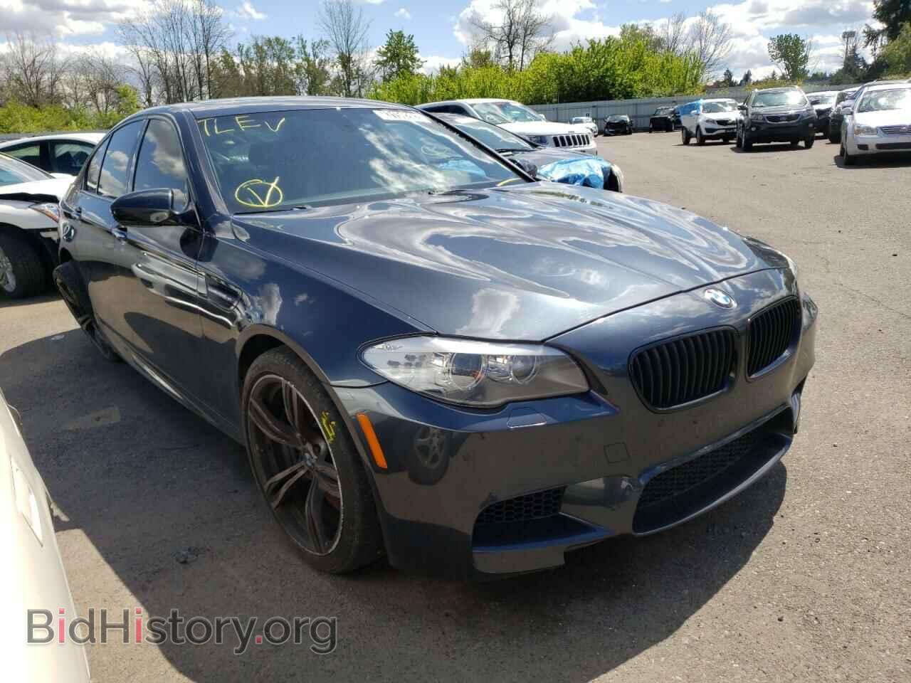 Photo WBSFV9C51DC774049 - BMW M5 2013