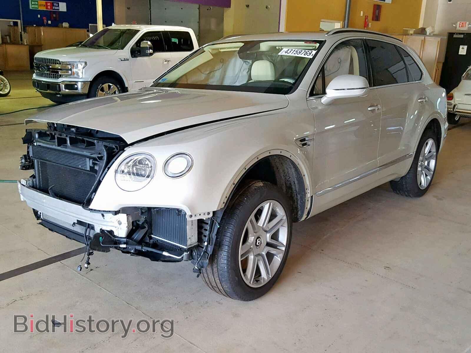 2018 BENTLEY BENTAYGA - VIN: SJAAC2ZV3JC017253 - Фото 2