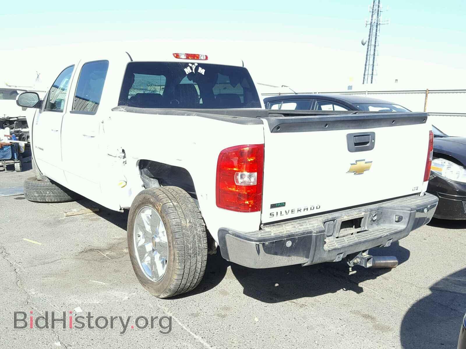 2011 CHEVROLET SILVERADO - VIN: 3GCPCTE04BG351654 - Фото 3