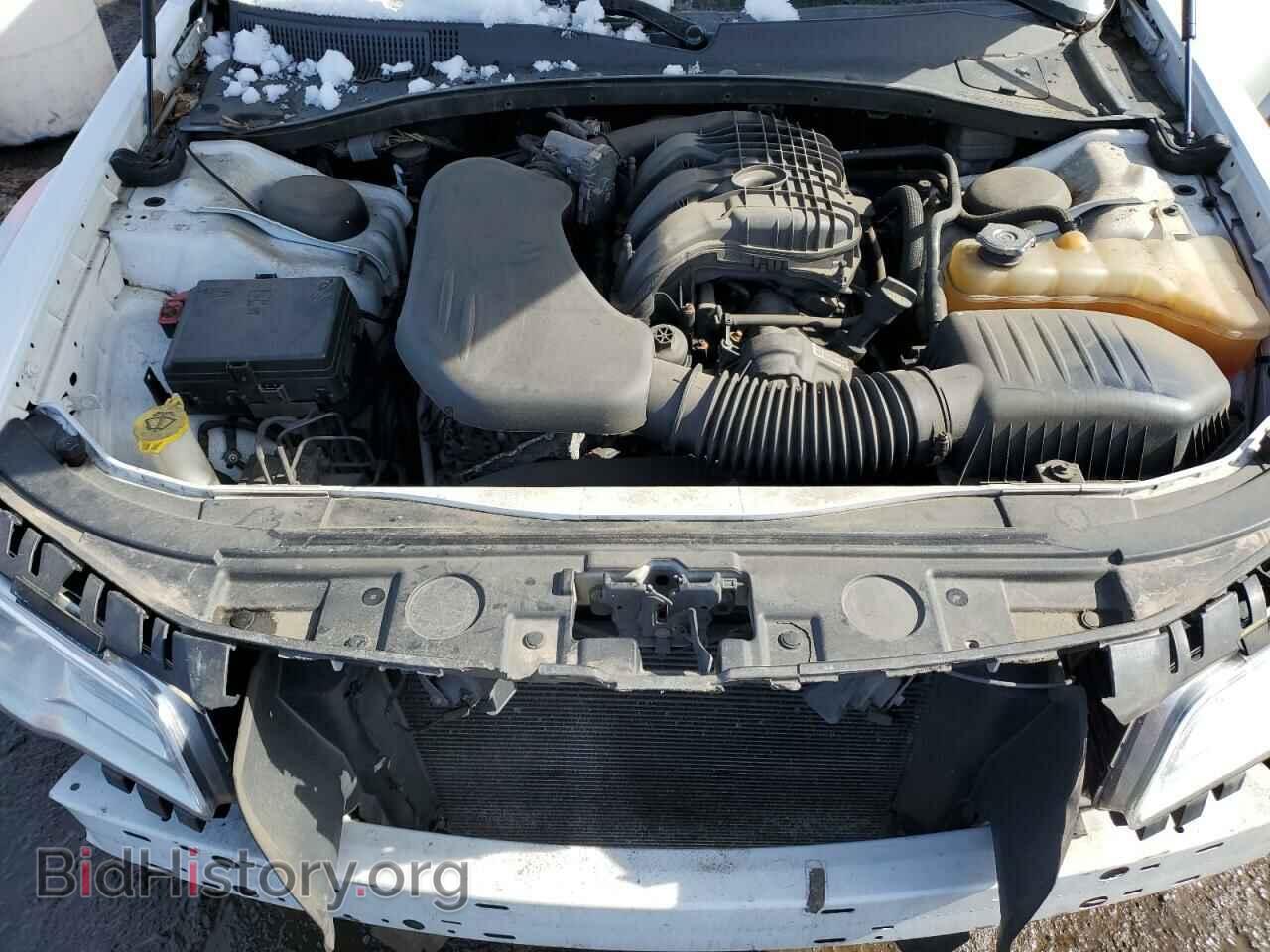 2014 CHRYSLER 300 - VIN: 2C3CCAAG9EH161802 - Фото 11