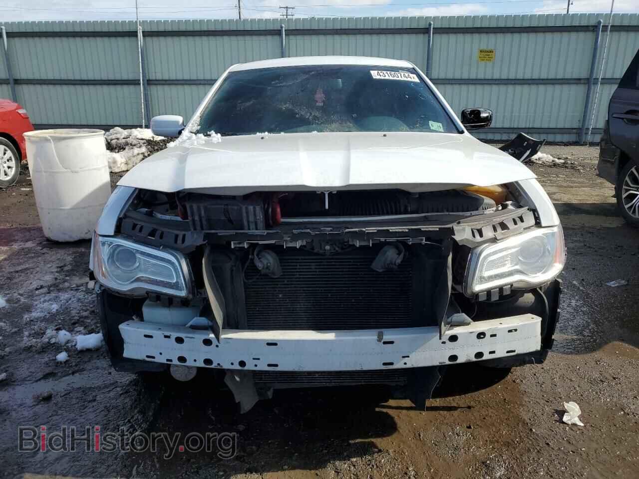 2014 CHRYSLER 300 - VIN: 2C3CCAAG9EH161802 - Фото 5
