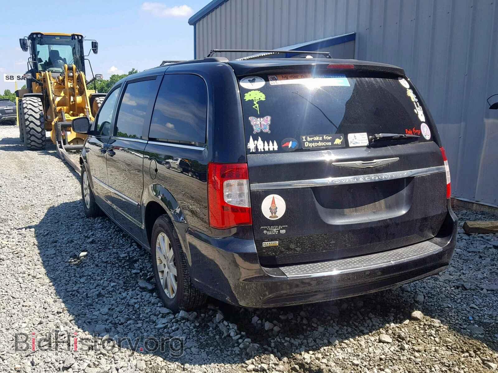2013 CHRYSLER TOWN & COU - VIN: 2C4RC1BG4DR720279 - Фото 3