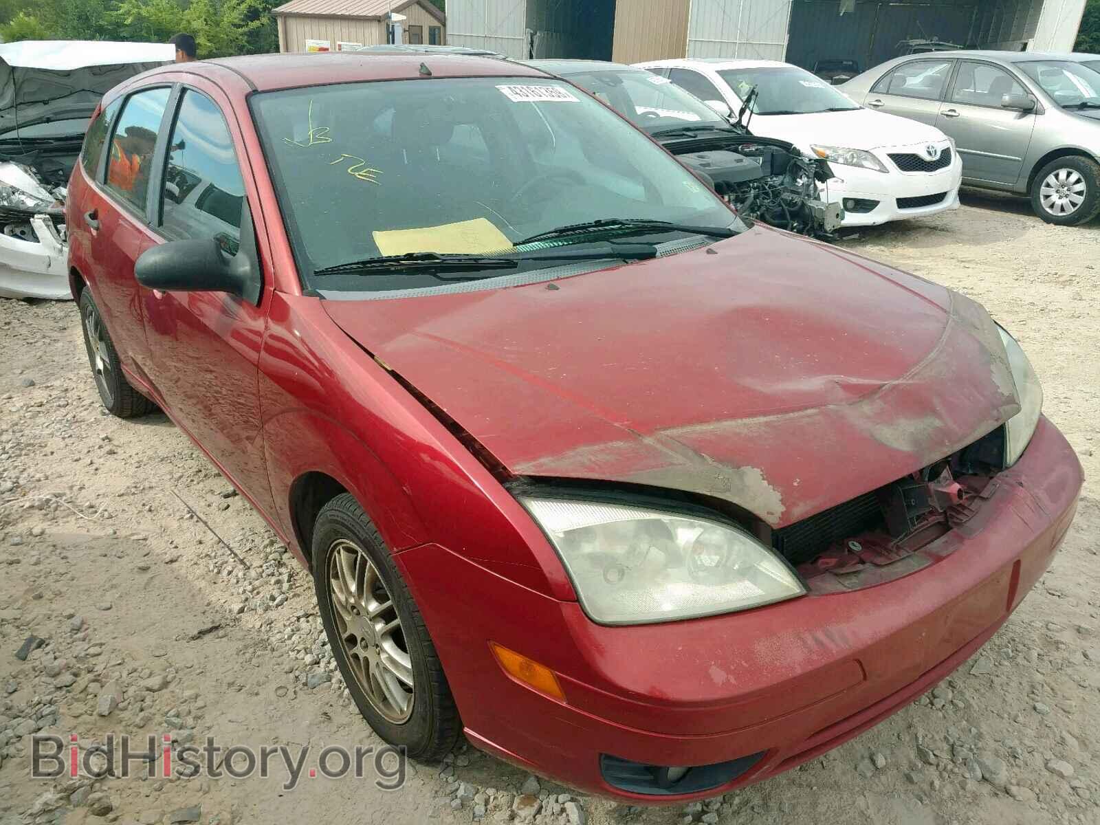 Photo 3FAFP37N45R120437 - FORD FOCUS 2005