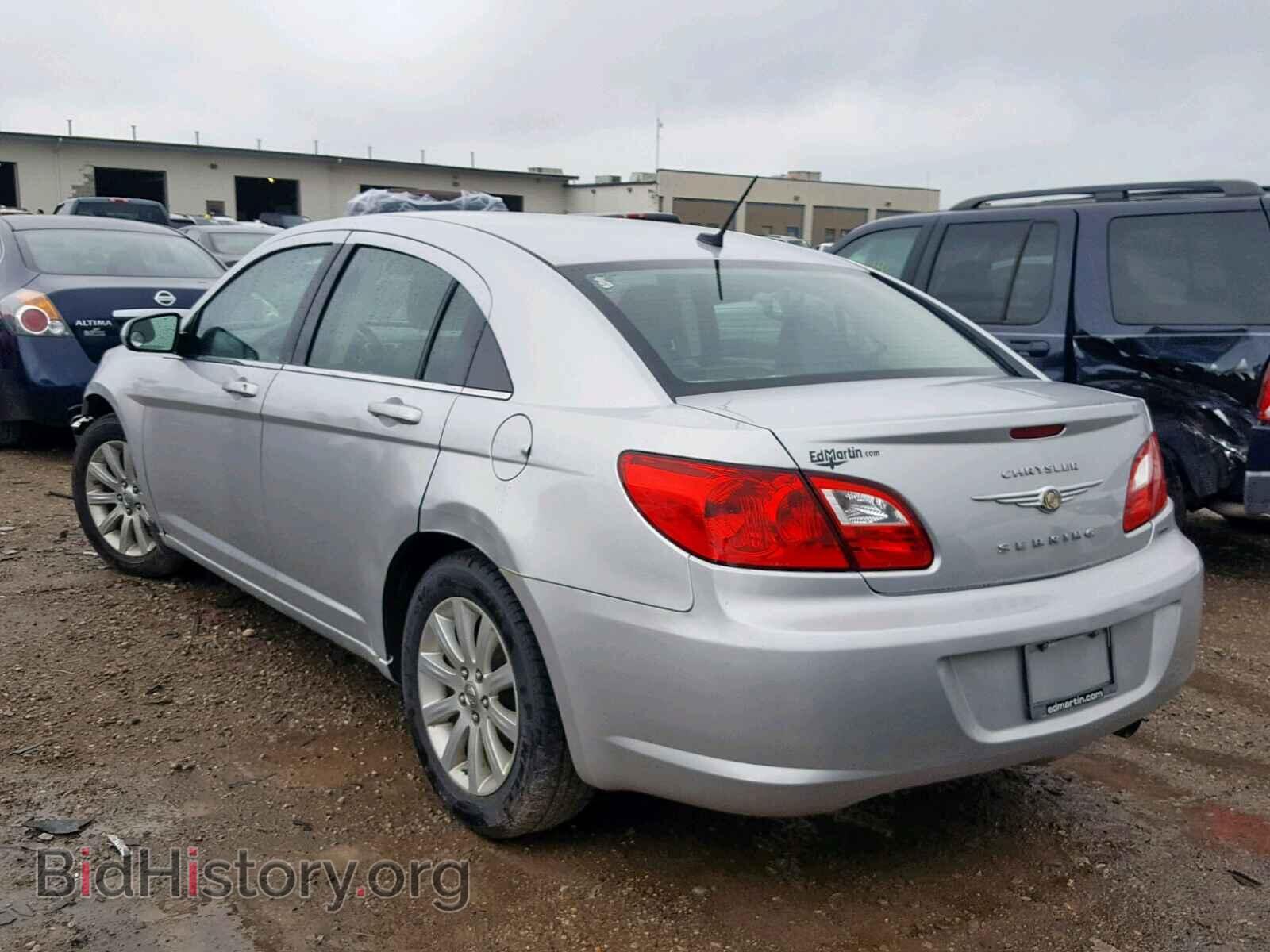 2010 CHRYSLER SEBRING - VIN: 1C3CC5FB8AN162980 - Фото 3