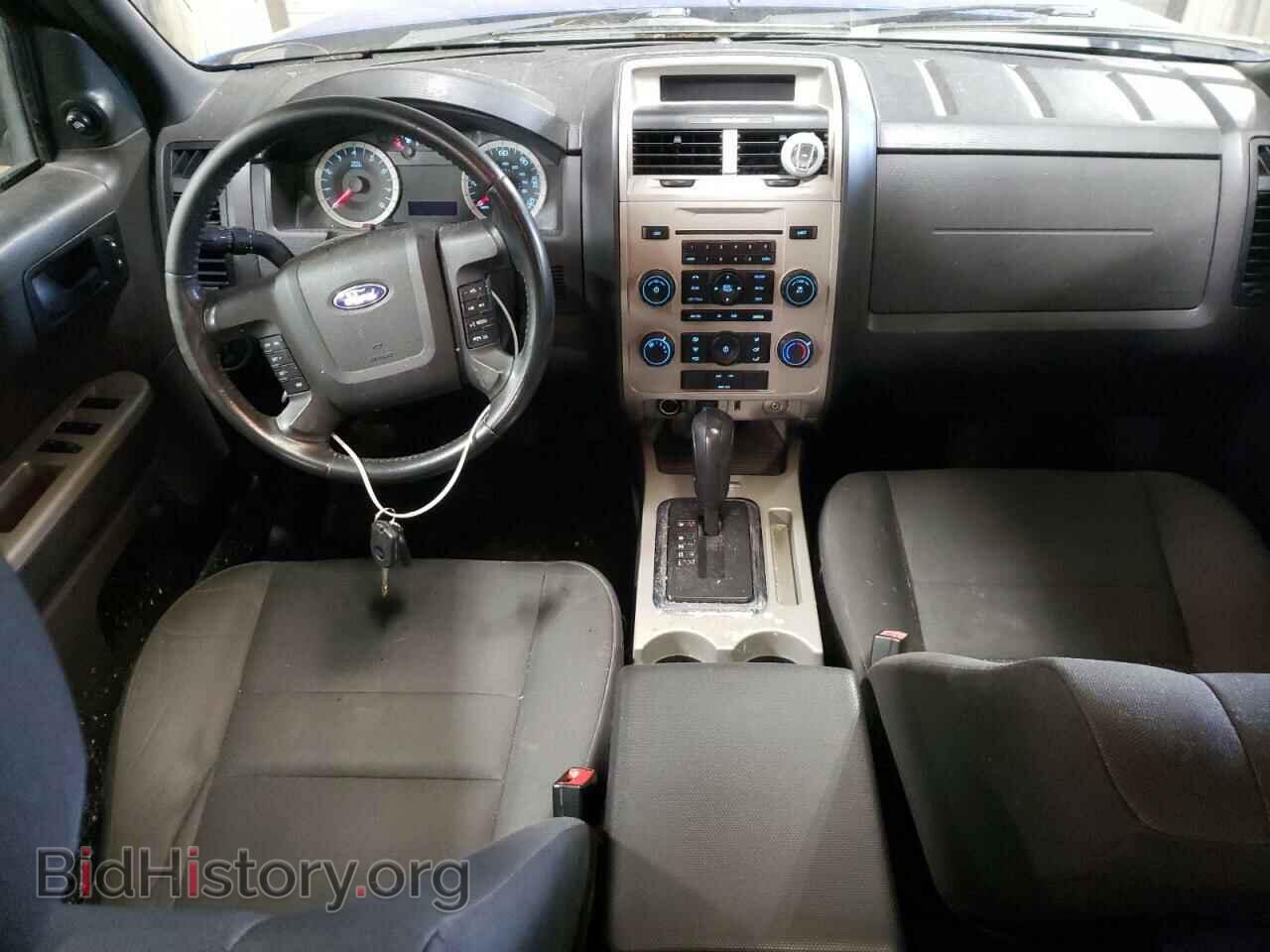 2011 FORD ESCAPE - VIN: 1FMCU9DG4BKB70930 - Photo 8