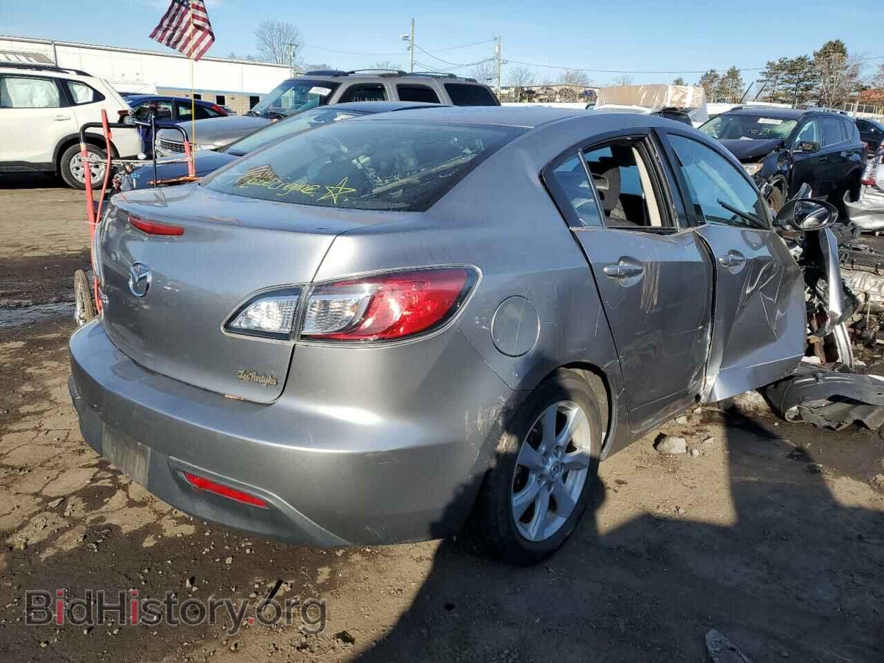 2011 MAZDA 3 - VIN: JM1BL1VG1B1406362 - Фото 3