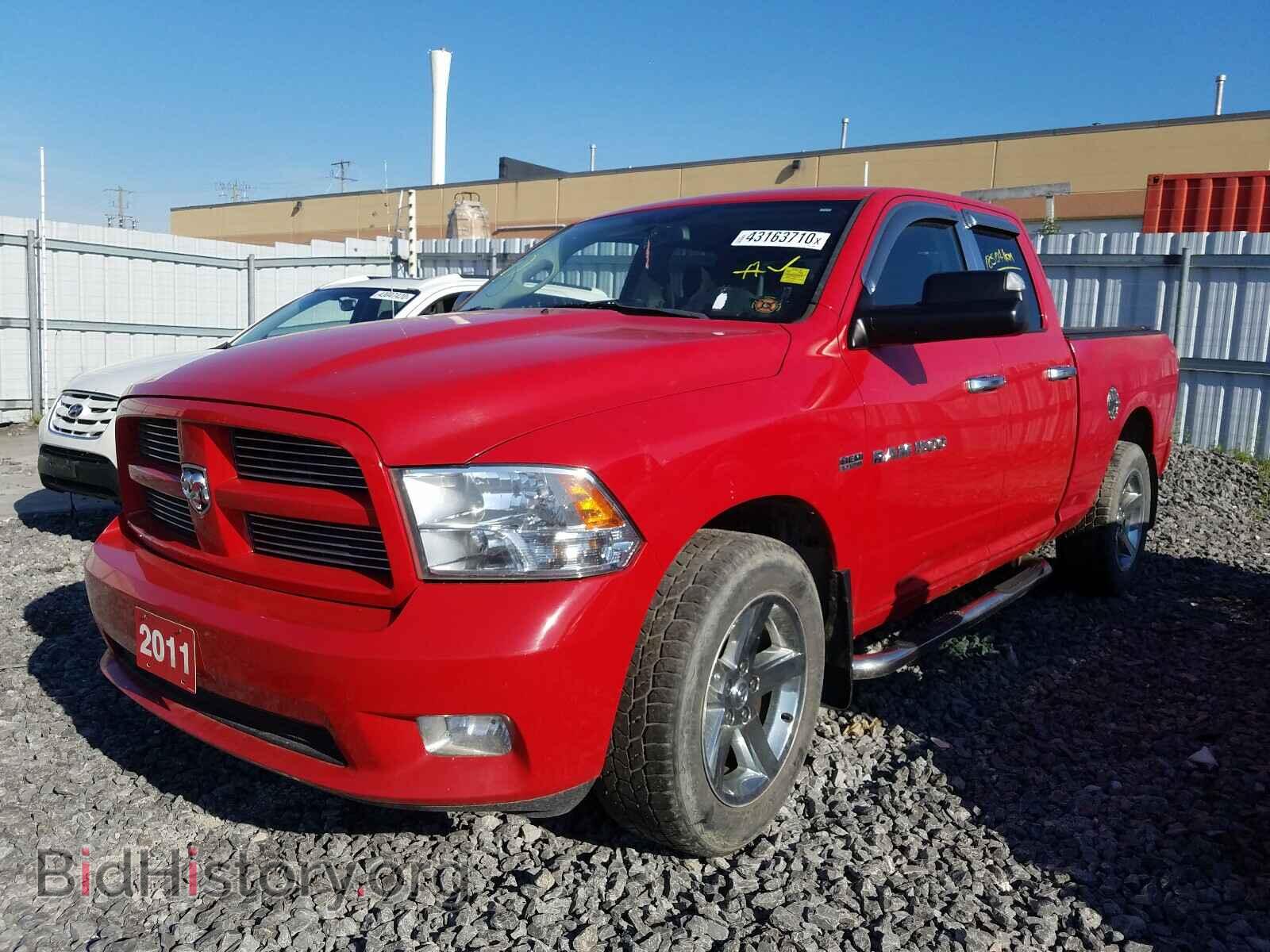 2011 DODGE RAM 1500 - VIN: 1D7RV1GT0BS545899 - Фото 2