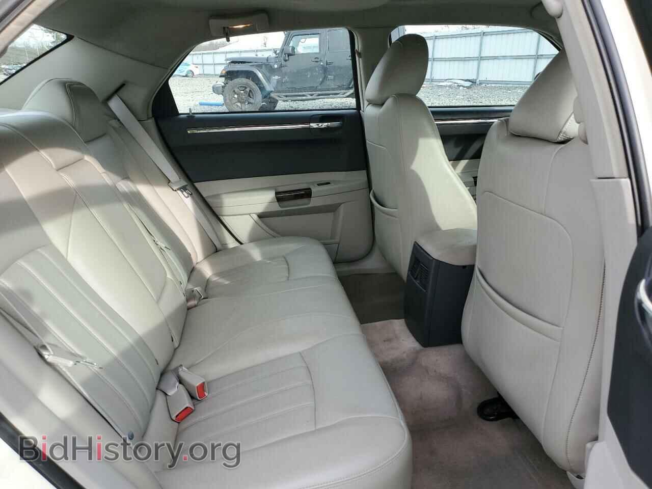 2007 CHRYSLER 300 - VIN: 2C3KA63H97H876084 - Фото 10