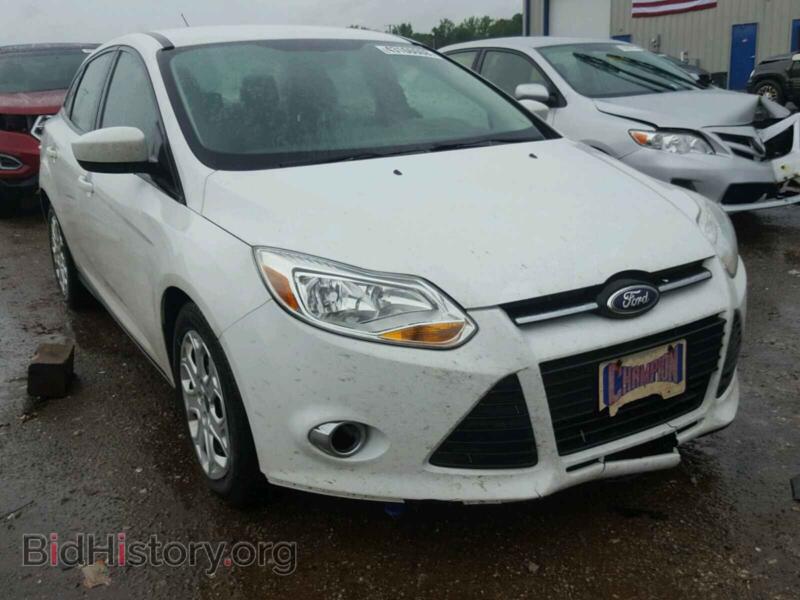 2012 Ford FOCUS Focus SE (VIN 1FAHP3F20CL409858) — фото 1 из 10, Copart, повреждение: механическое