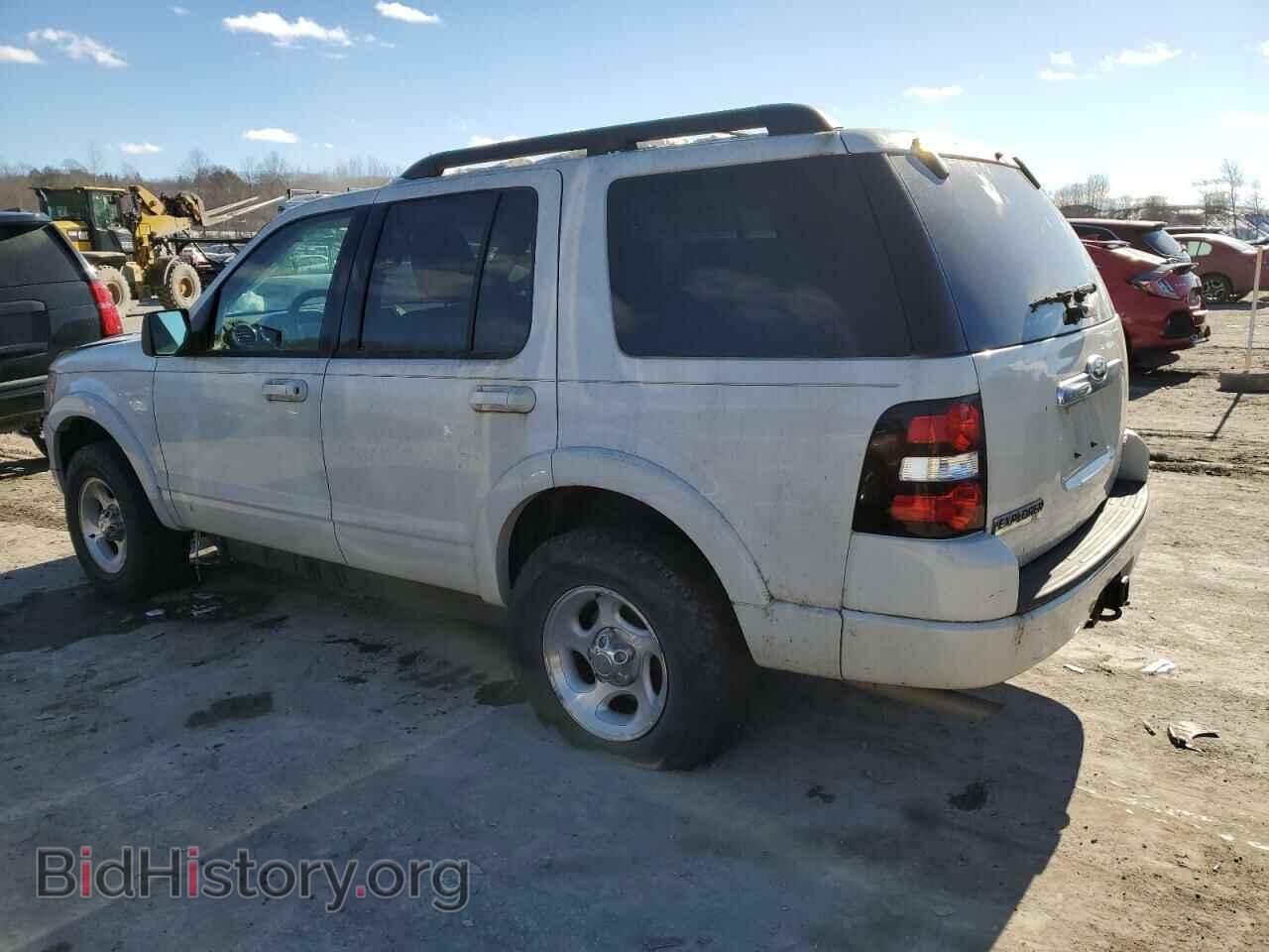 2010 FORD EXPLORER - VIN: 1FMEU7DE7AUB15919 - Photo 2