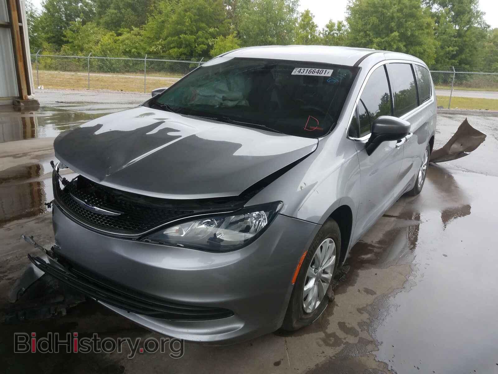 2017 CHRYSLER PACIFICA - VIN: 2C4RC1DG2HR521640 - Photo 2
