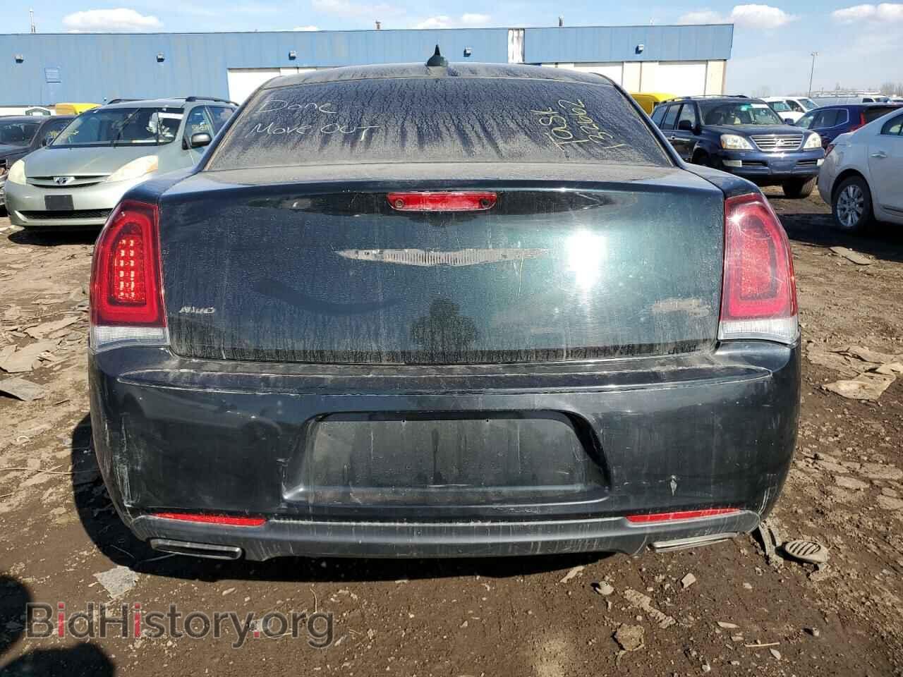 2016 CHRYSLER 300 - VIN: 2C3CCAGG9GH325009 - Фото 6