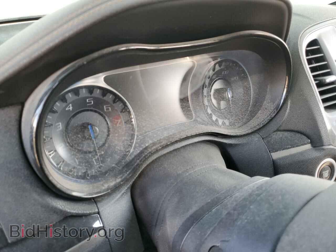 2016 CHRYSLER 300 - VIN: 2C3CCAGG9GH325009 - Фото 9