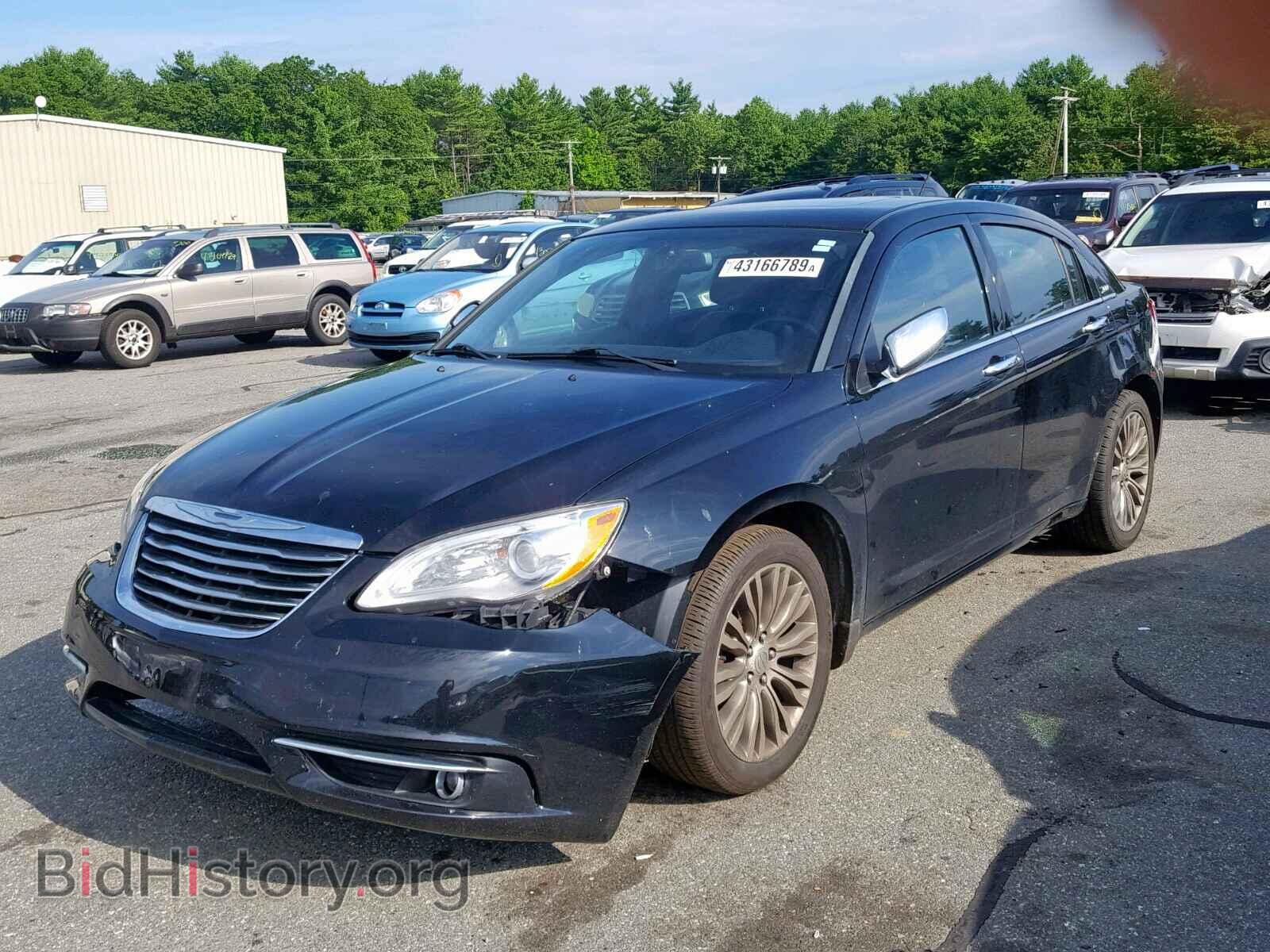2012 CHRYSLER 200 - VIN: 1C3CCBCB3CN307218 - Фото 2