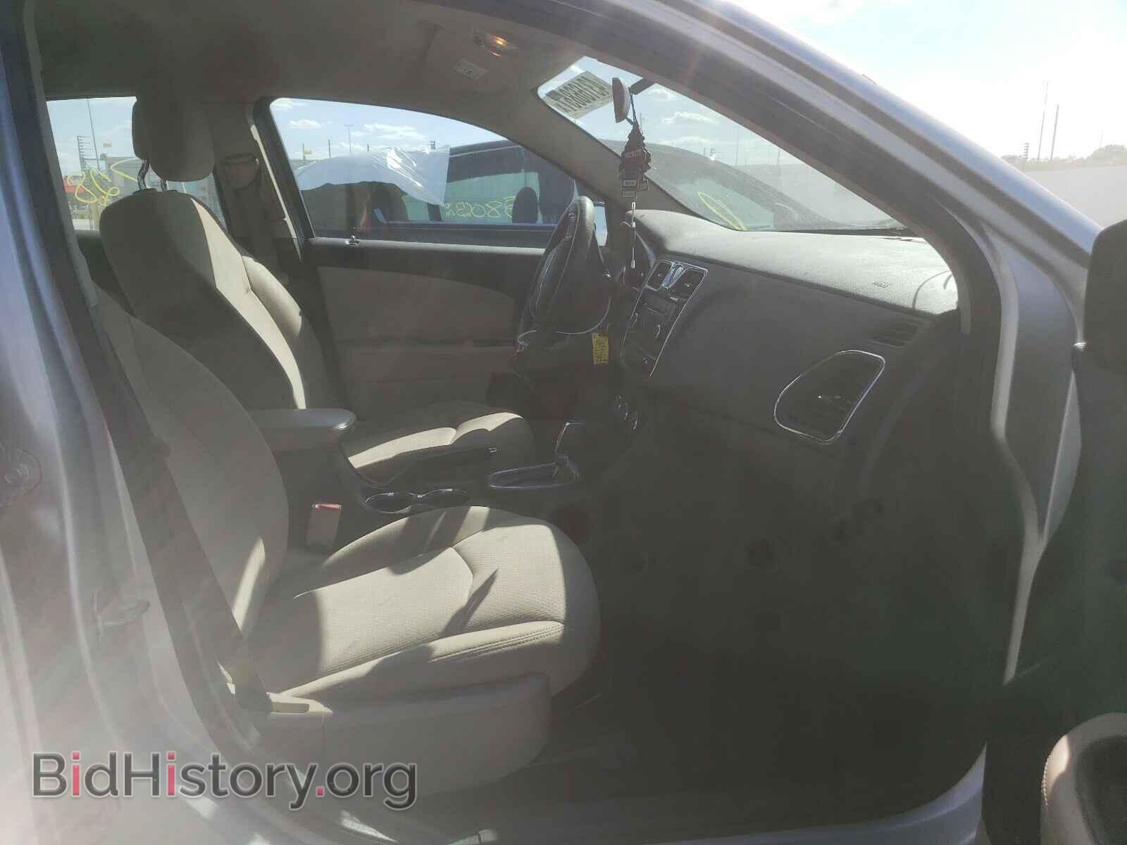 2012 CHRYSLER 200 - VIN: 1C3CCBAB2CN145505 - Фото 5