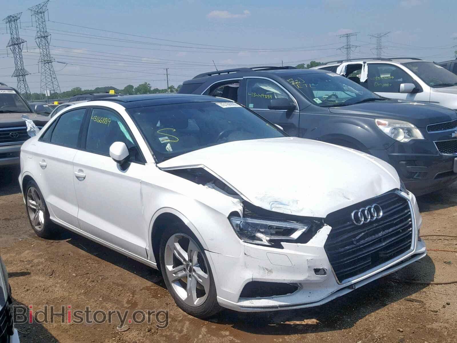 Фотография WAUB8GFF2H1078868 - AUDI A3 2017