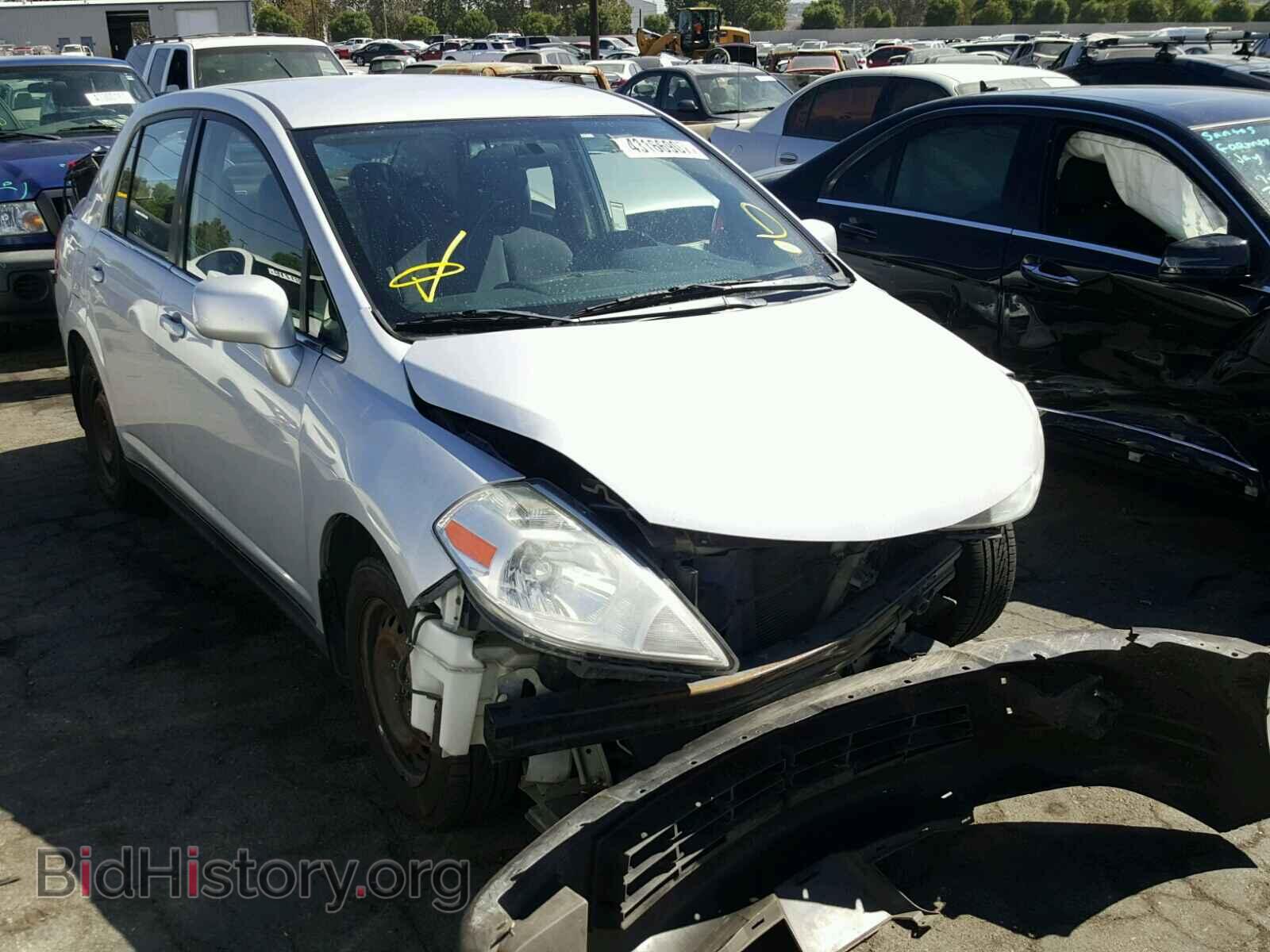 Photo 3N1BC11E38L375043 - NISSAN VERSA 2008