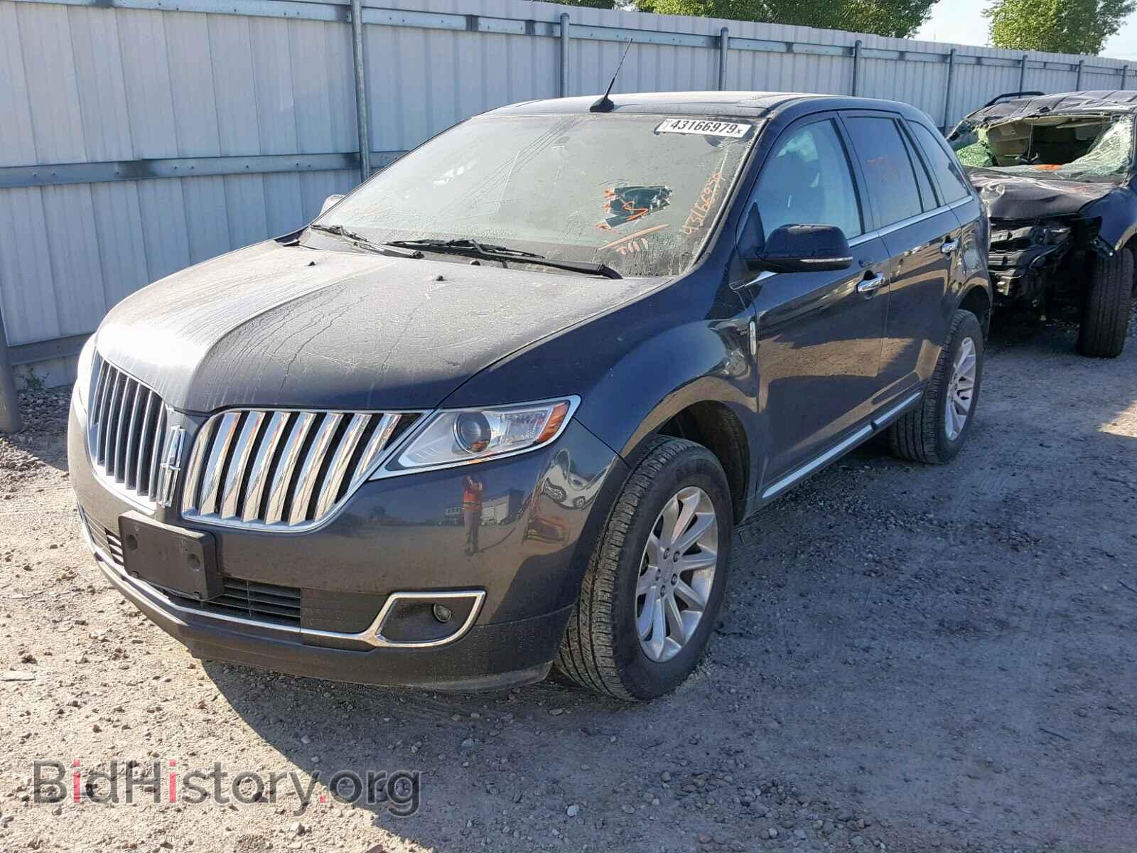 2013 LINCOLN MKX - VIN: 2LMDJ8JK7DBL49111 - Photo 2