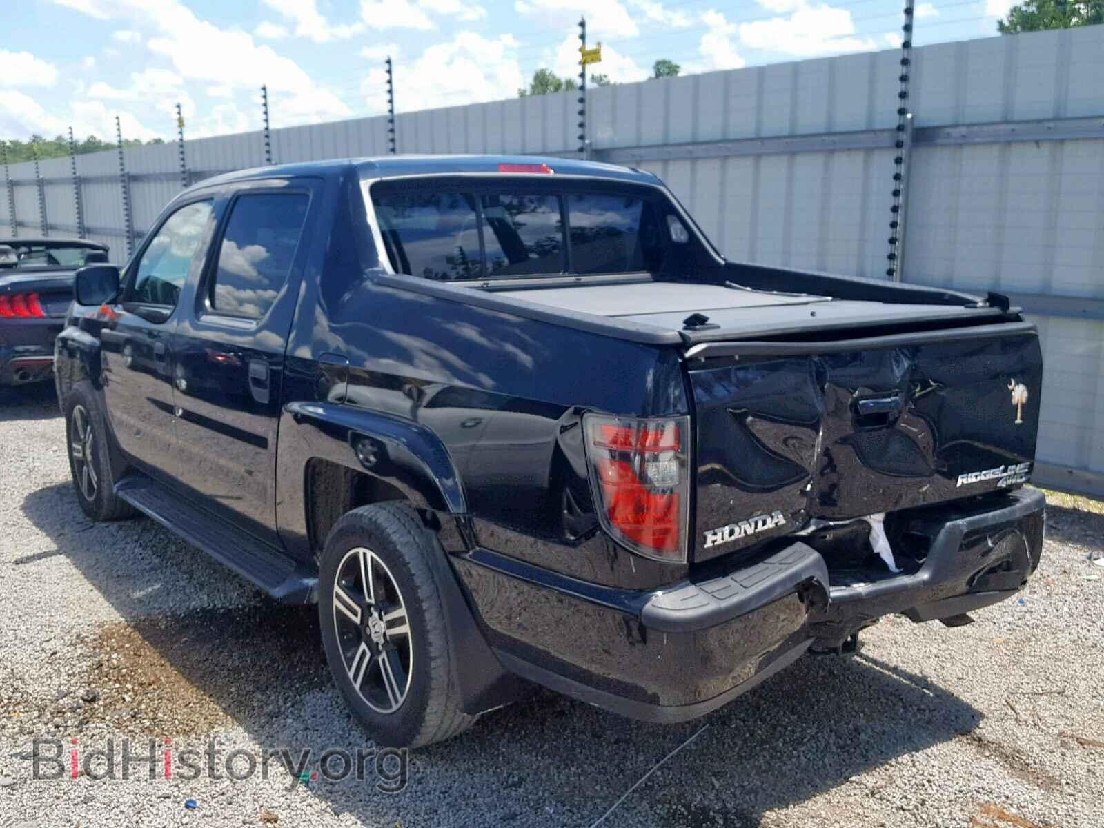 2013 HONDA RIDGELINE - VIN: 5FPYK1F71DB005374 - Фото 3