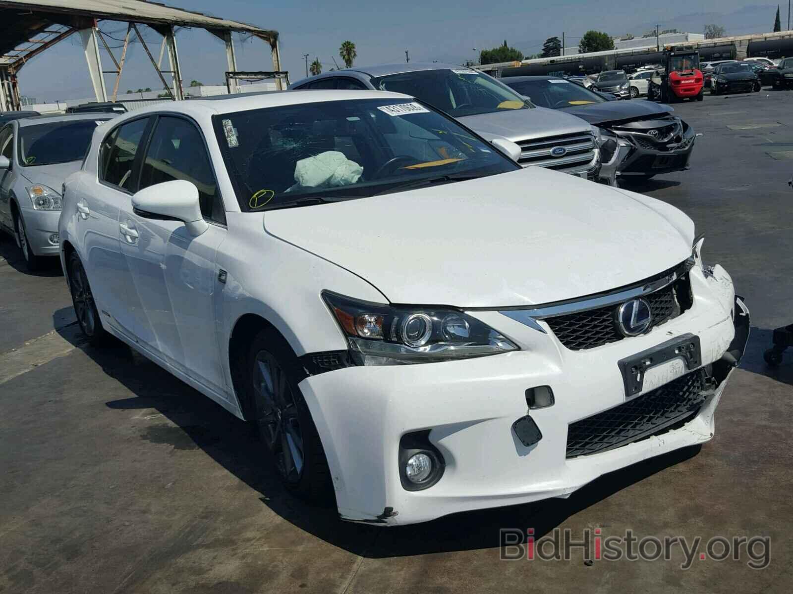 Photo JTHKD5BH8D2134924 - LEXUS CT 200 2013