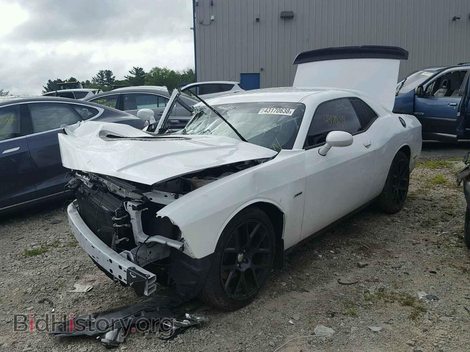 2015 DODGE CHALLENGER - VIN: 2C3CDZAT4FH910614 - Фото 2