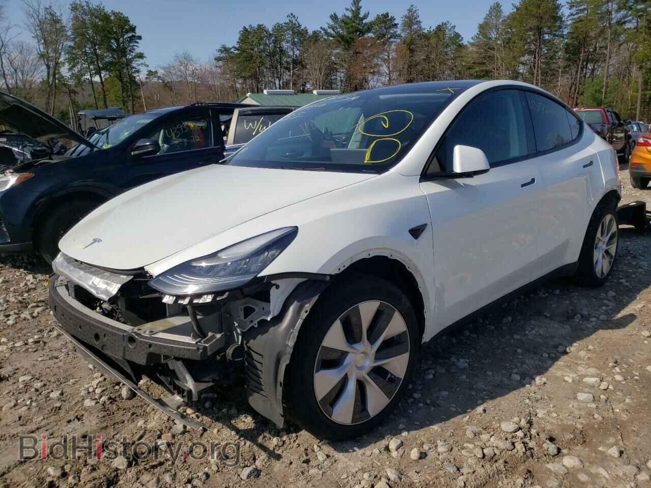 2020 TESLA MODEL Y - VIN: 5YJYGDEE4LF037021 - Photo 2