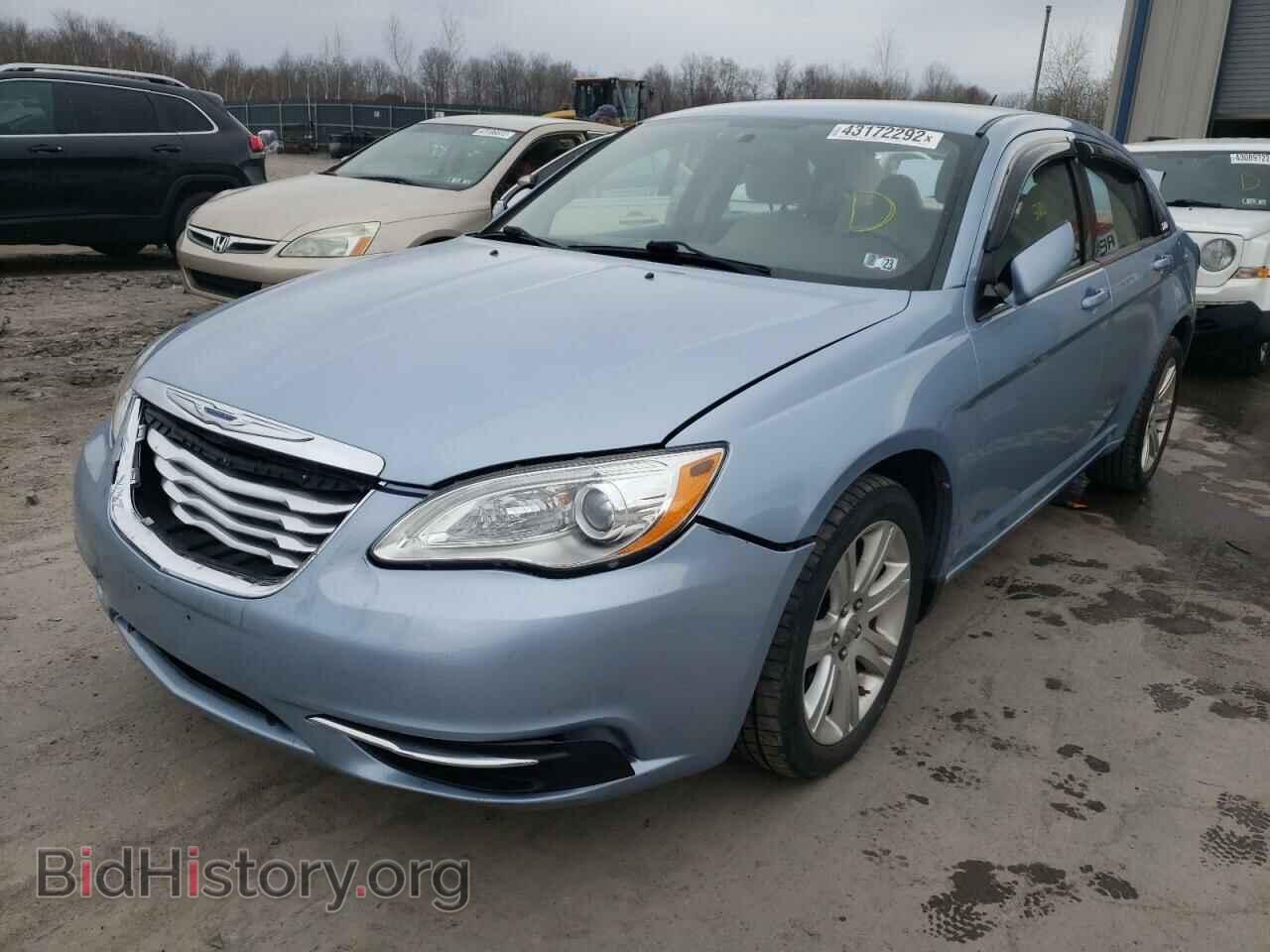 2012 CHRYSLER 200 - VIN: 1C3CCBBB3CN331200 - Фото 2