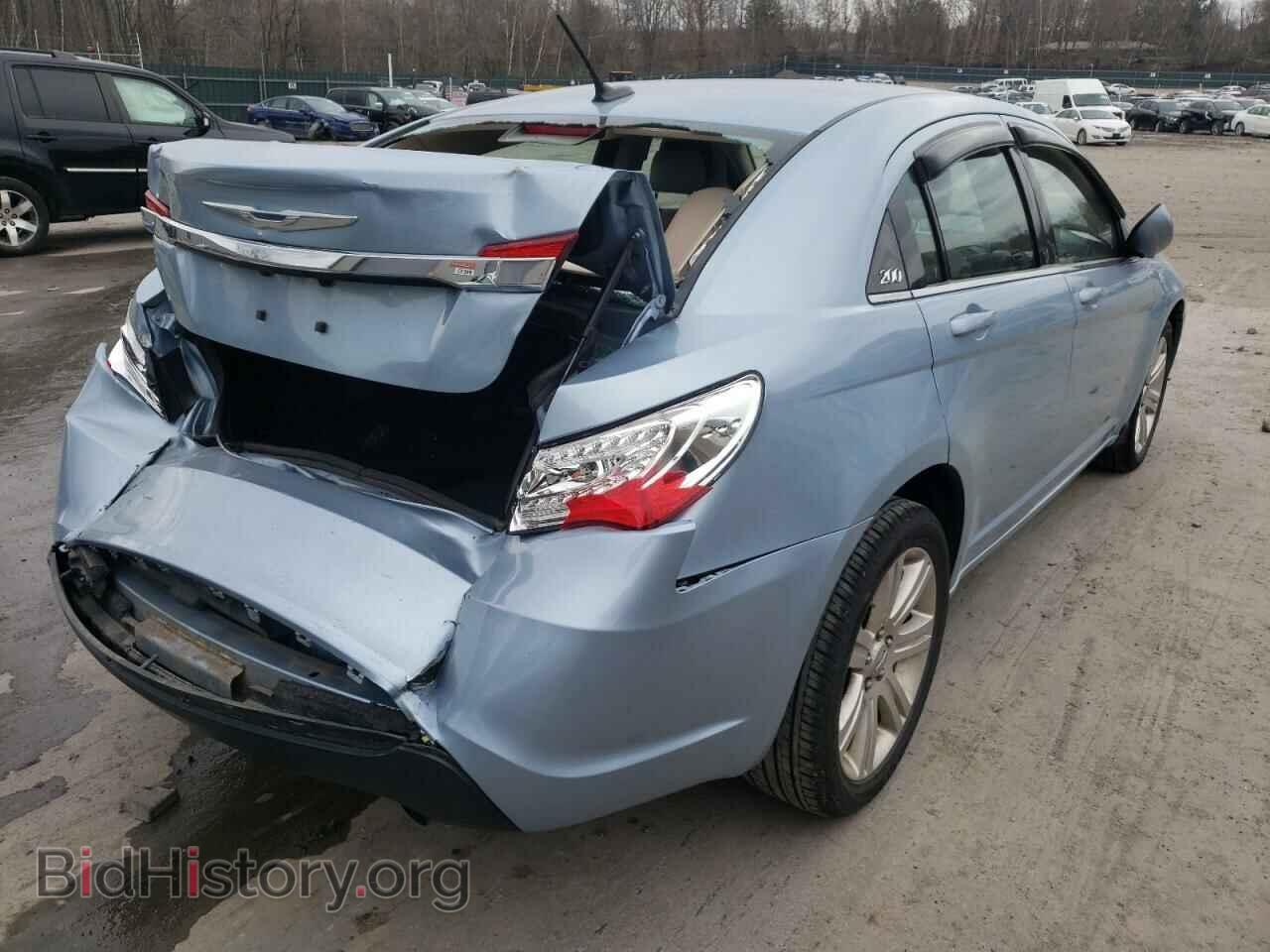 2012 CHRYSLER 200 - VIN: 1C3CCBBB3CN331200 - Фото 4