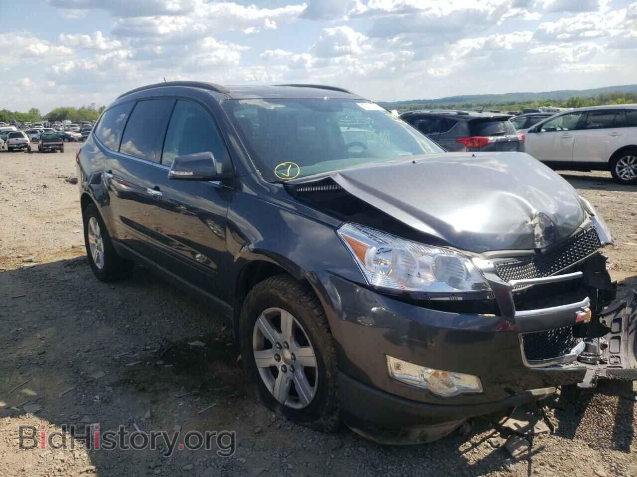 Photo 1GNKVGED7BJ149802 - CHEVROLET TRAVERSE 2011