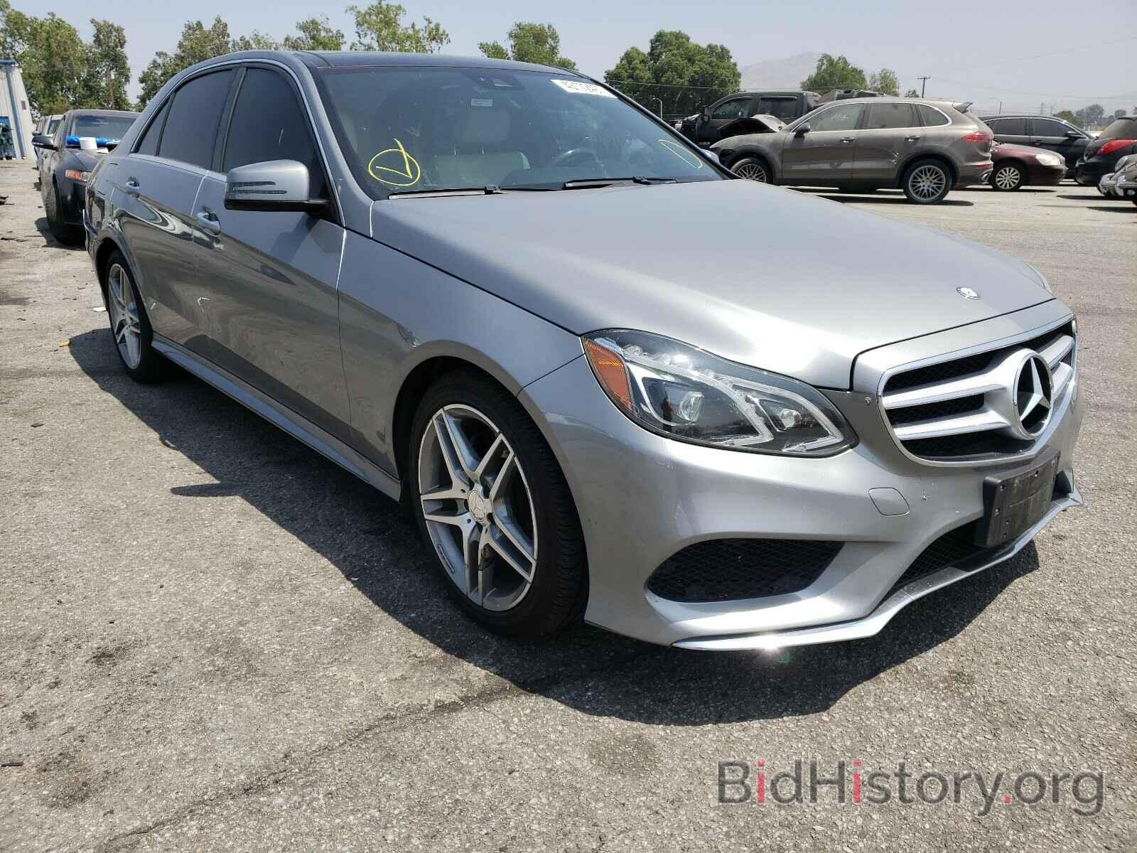 Photo WDDHF5KB1EA882980 - MERCEDES-BENZ E CLASS 2014