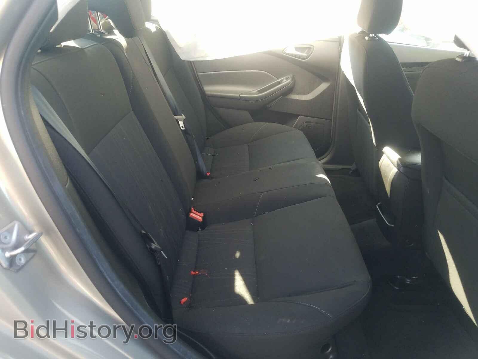 2016 FORD FOCUS - VIN: 1FADP3F29GL401553 - Photo 6