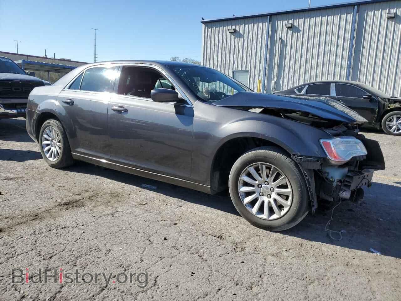 2013 CHRYSLER 300 - VIN: 2C3CCAAG9DH657049 - Фото 4