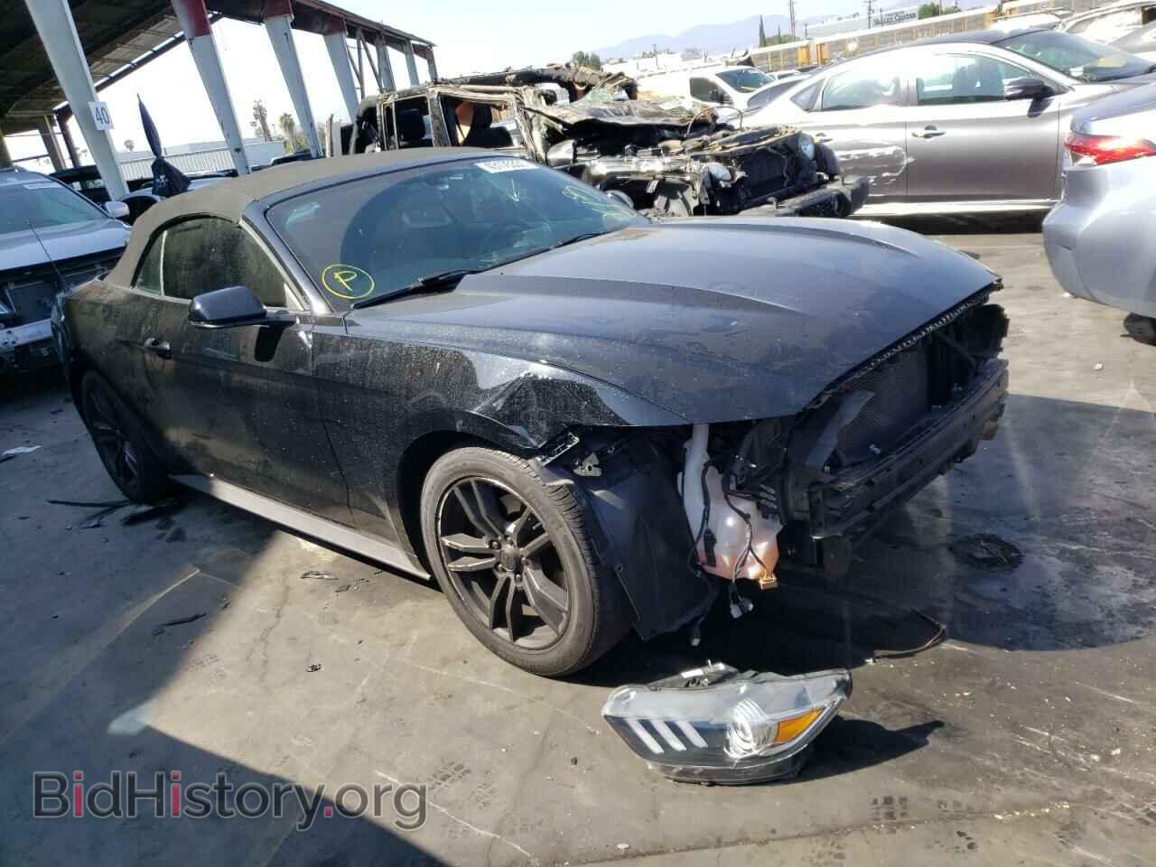 Photo 1FATP8UH5G5217313 - FORD MUSTANG 2016