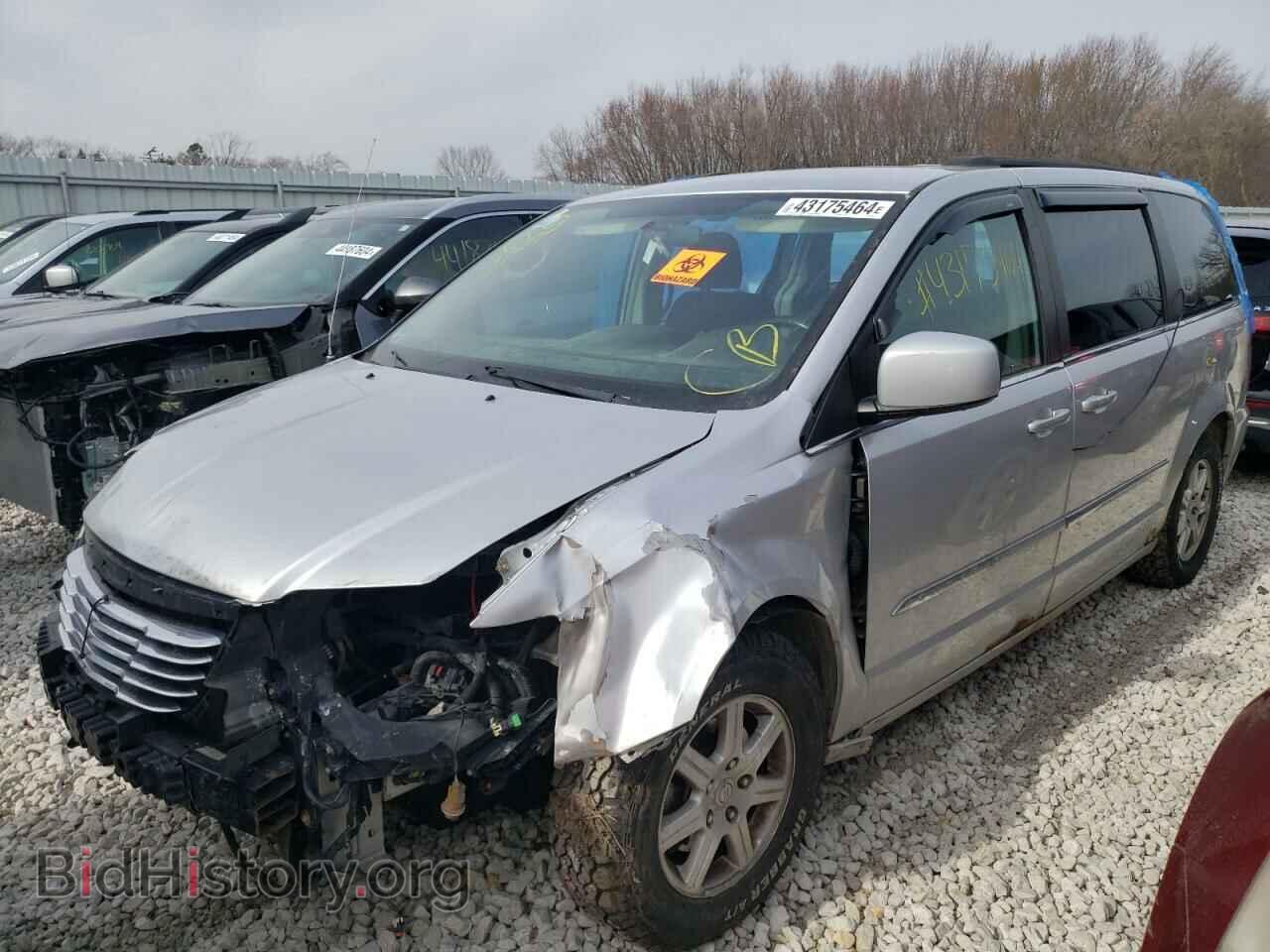 Photo 2A4RR5DG2BR645415 - CHRYSLER MINIVAN 2011