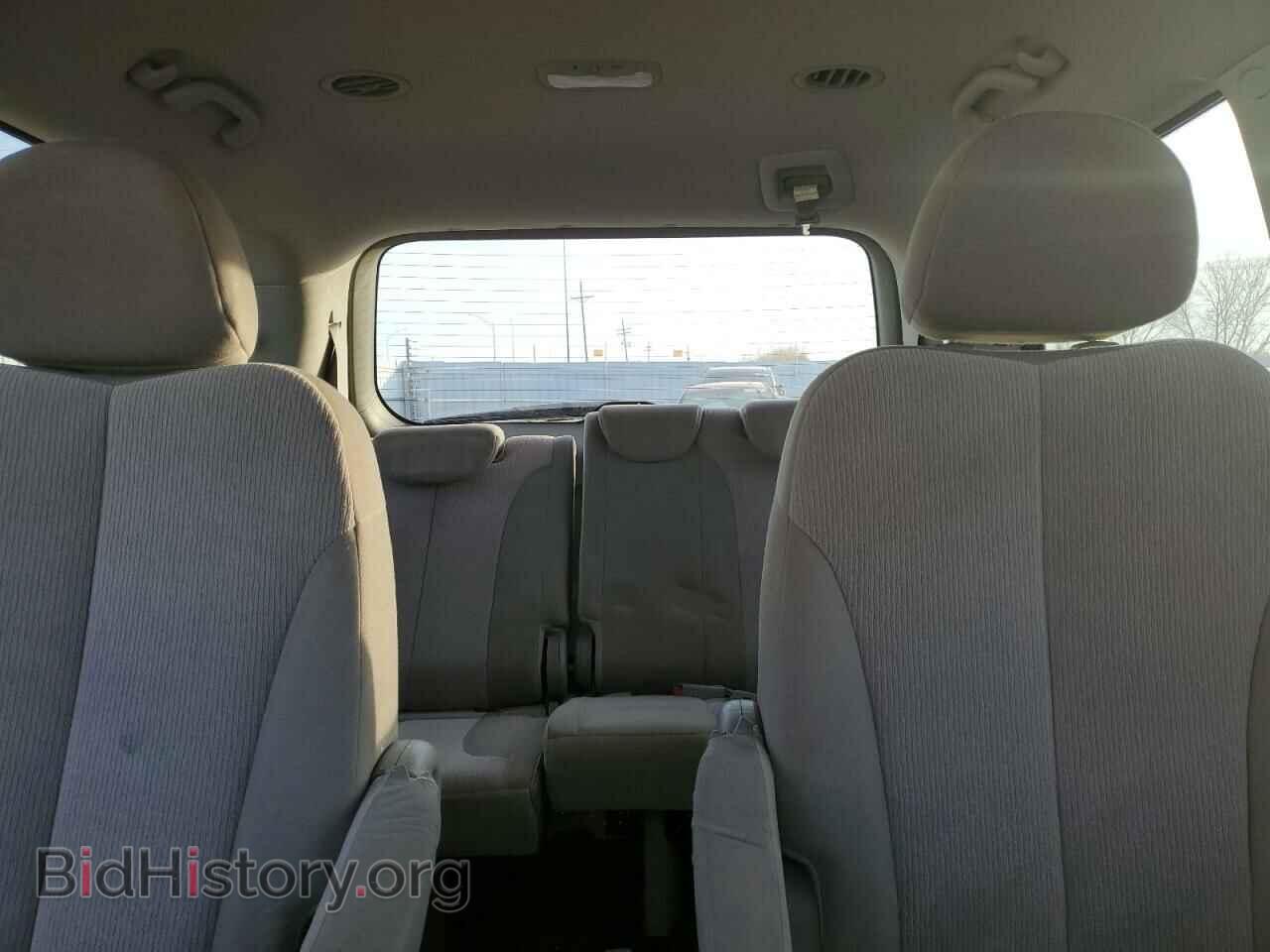 2014 KIA All Models - VIN: KNDMG4C79E6541985 - Photo 10