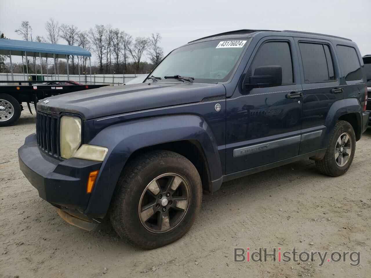 Photo 1J8GN28K78W287405 - JEEP LIBERTY 2008