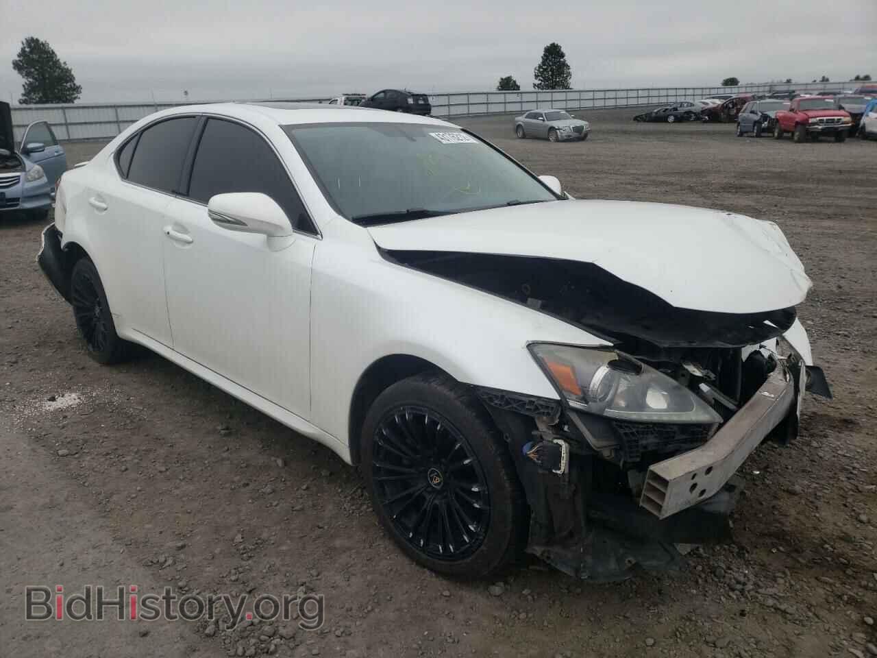 Photo JTHCF5C20B5045224 - LEXUS IS 2011