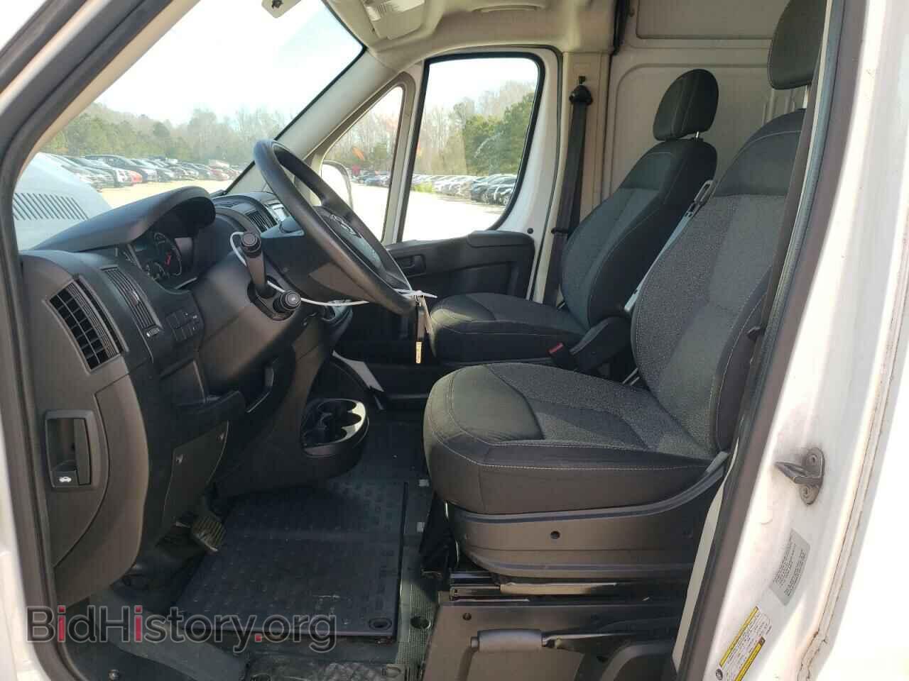 2017 RAM All Models - VIN: 3C6TRVBG9HE532657 - Фото 7