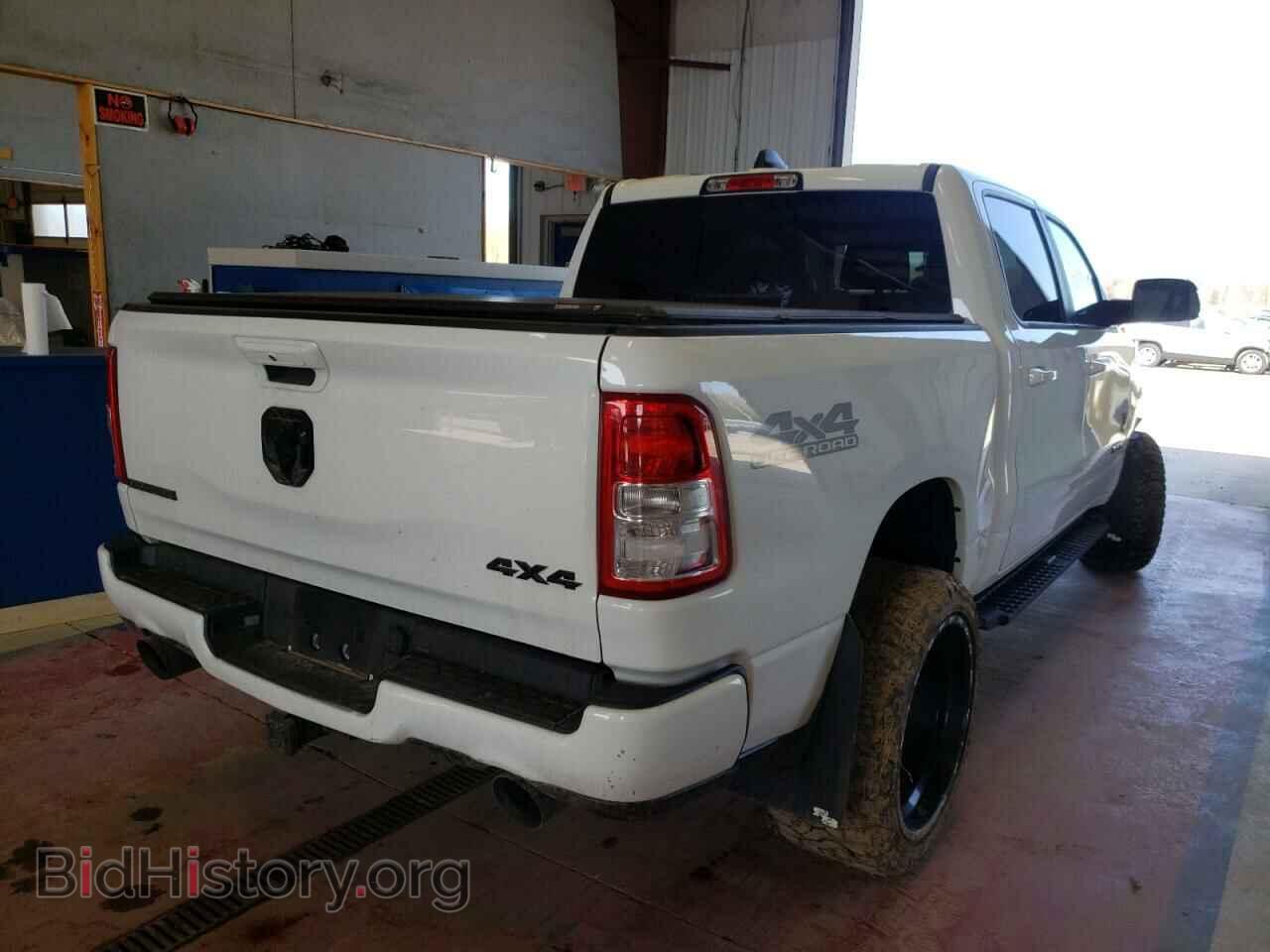 2019 RAM 1500 - VIN: 1C6SRFFT8KN586091 - Фото 4