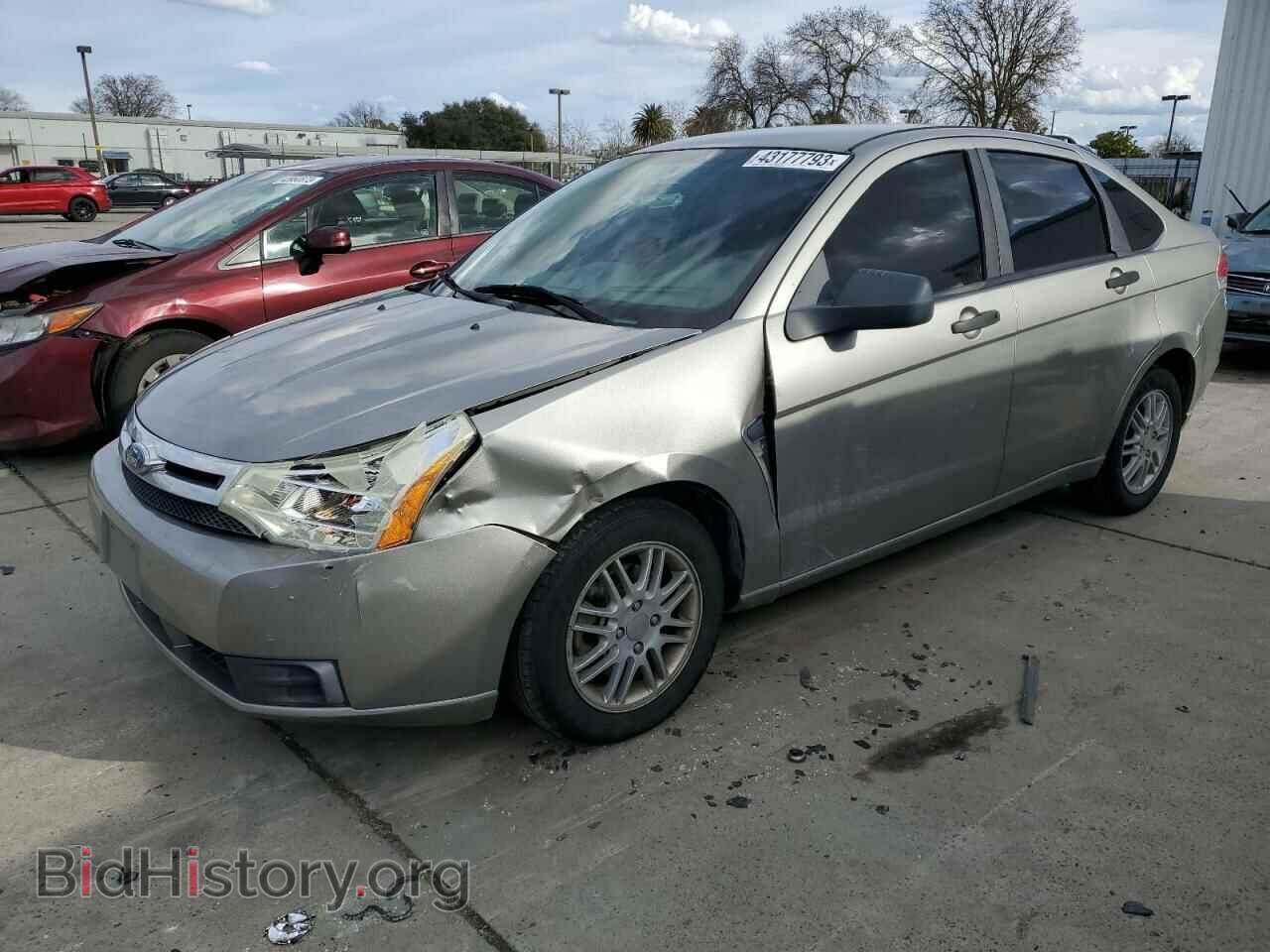 Photo 1FAHP35N58W195886 - FORD FOCUS 2008
