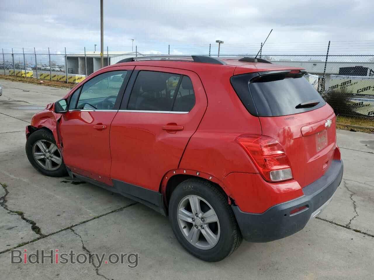 2015 CHEVROLET TRAX - VIN: 3GNCJLSBXFL217732 - Фото 2